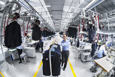 雅戈尔40年:从服装小厂到行业巨头
